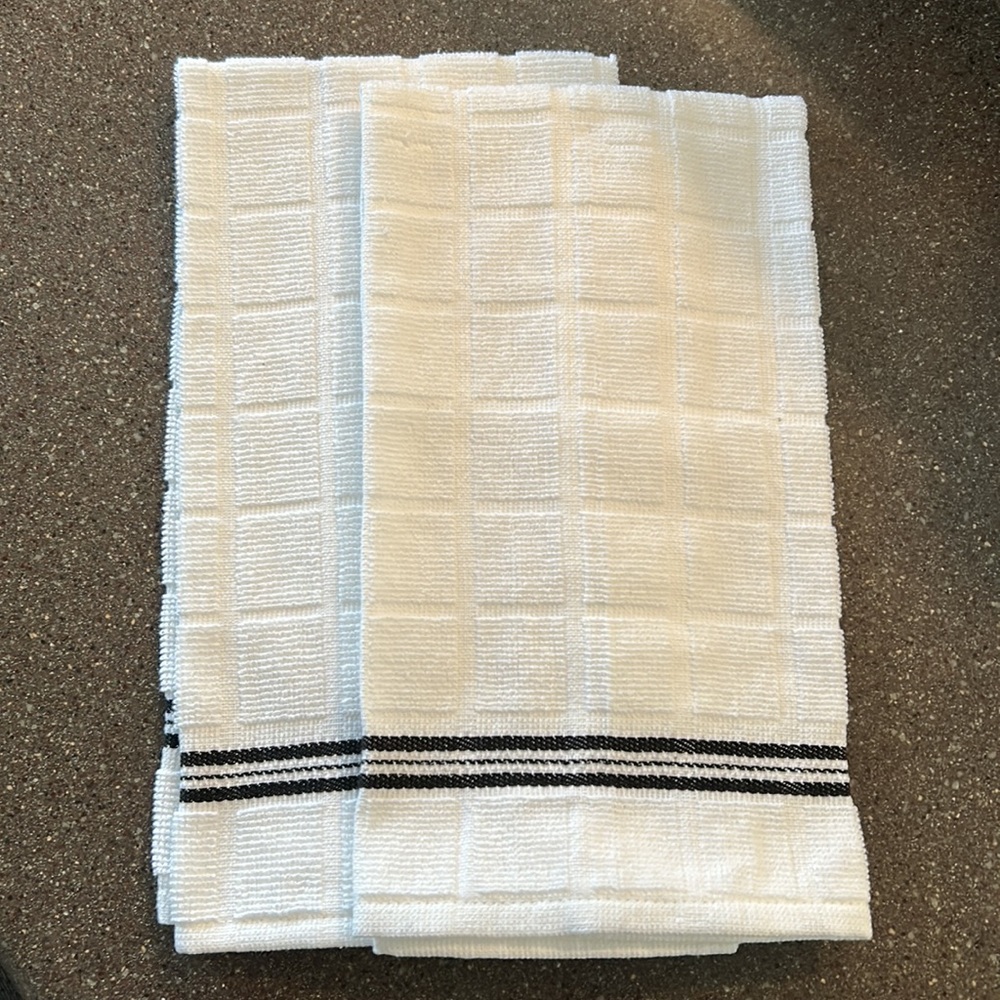 NWOT 2 Mainstays White Terry Kitchen Towels
